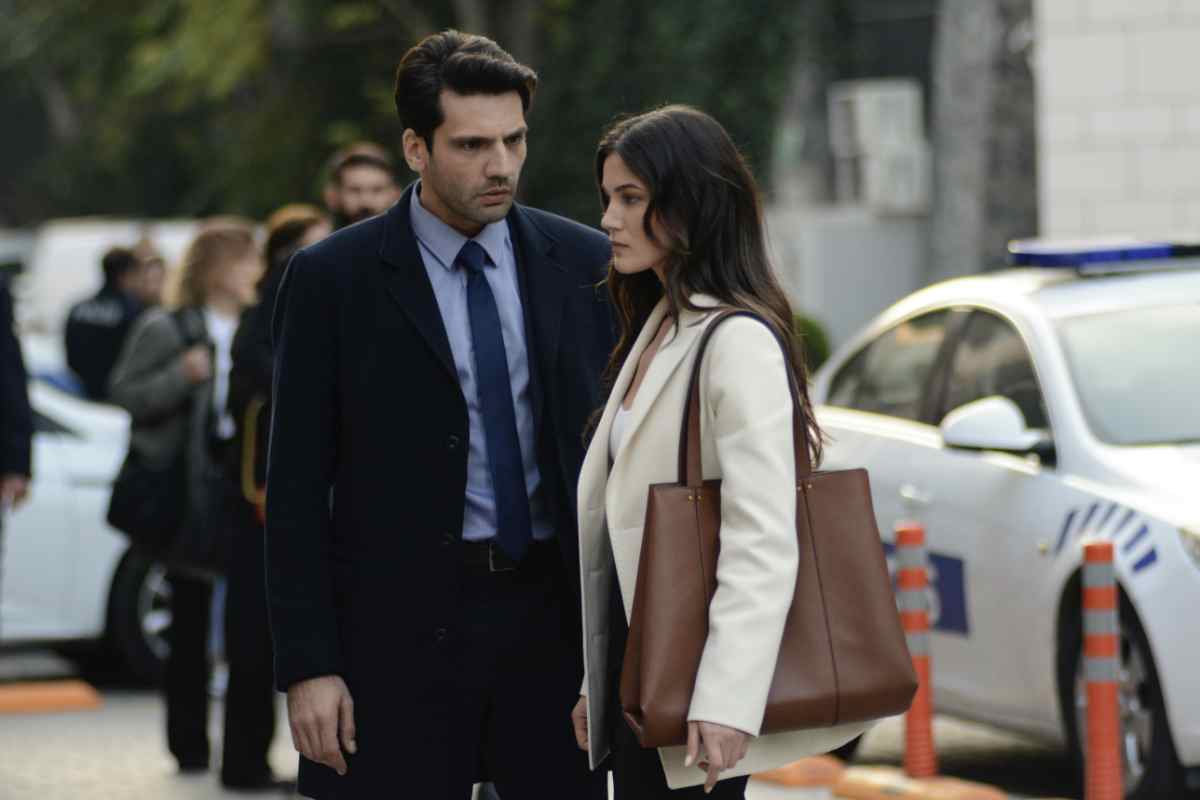 mentre Gül si adopera per evitare il divorzio tra Aylin e Osman,